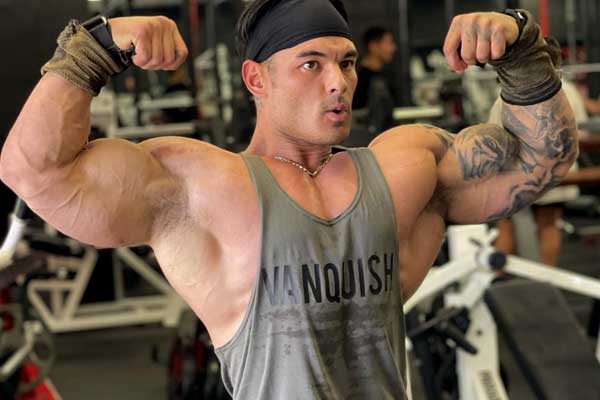 Jeremy Buendia Lashes Out At Open Bodybuilders For Mocking Men's Physique –  Fitness Volt